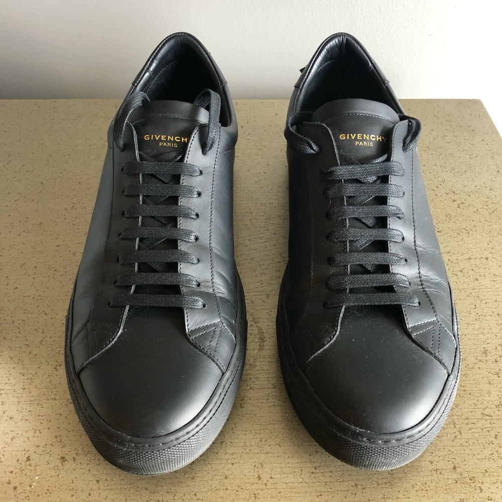 Givenchy - Urban Street Low-Top Sneaker - Size 44
